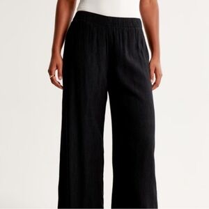 Abercrombie & Fitch Black Crinkle Pull-On Wide Leg Pant